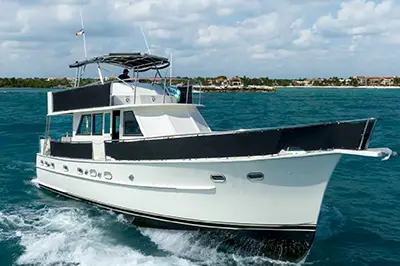 Yacht in Playa del Carmen