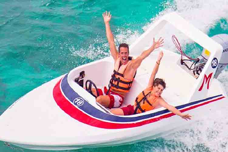 Playa del Carmen Speed boat